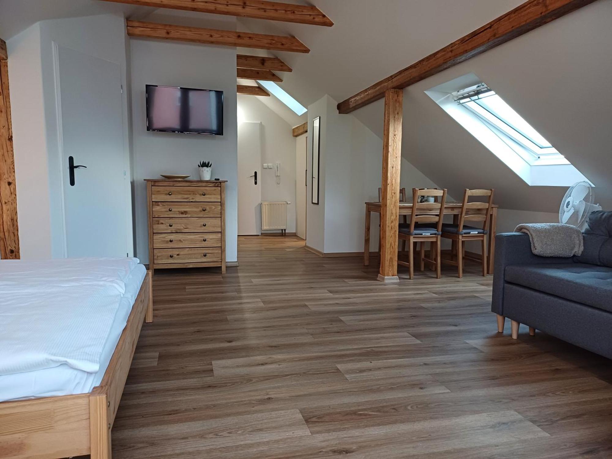 Loft Apartment Карловы Вары Экстерьер фото