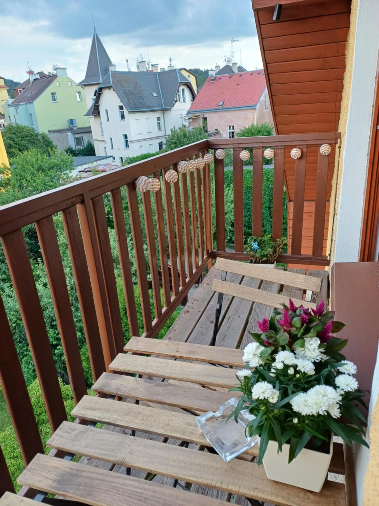 Loft Apartment Карловы Вары Экстерьер фото